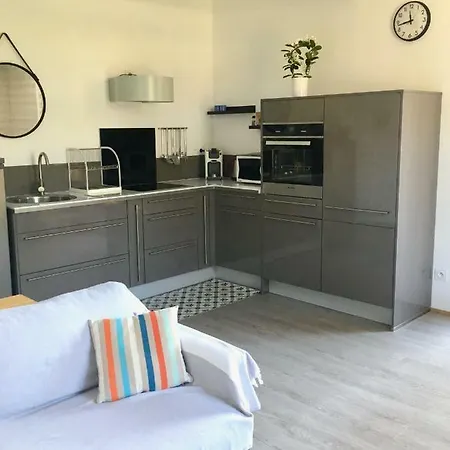 Ermitage Apartment